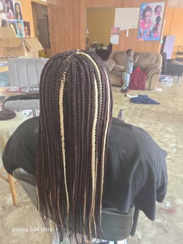 Mama African Hair Braiding gallery picture 46