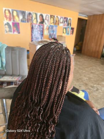 Mama African Hair Braiding gallery picture 34