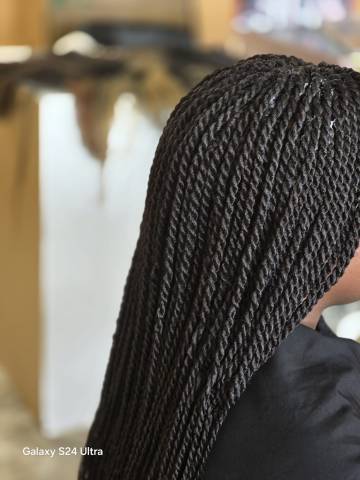 Mama African Hair Braiding gallery picture 36