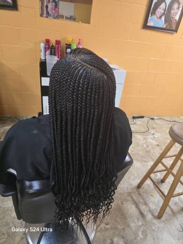 Mama African Hair Braiding gallery picture 28