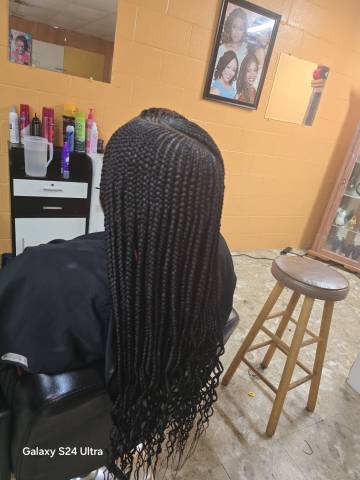 Mama African Hair Braiding gallery picture 21