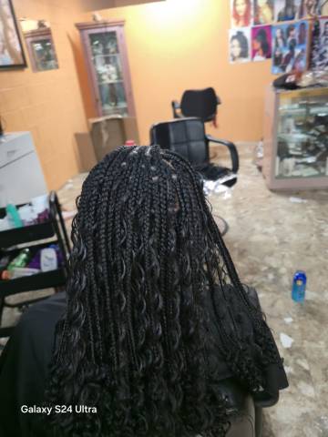 Mama African Hair Braiding gallery picture 1