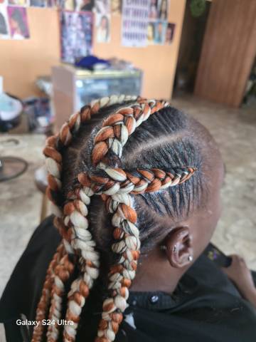 Mama African Hair Braiding gallery picture 2