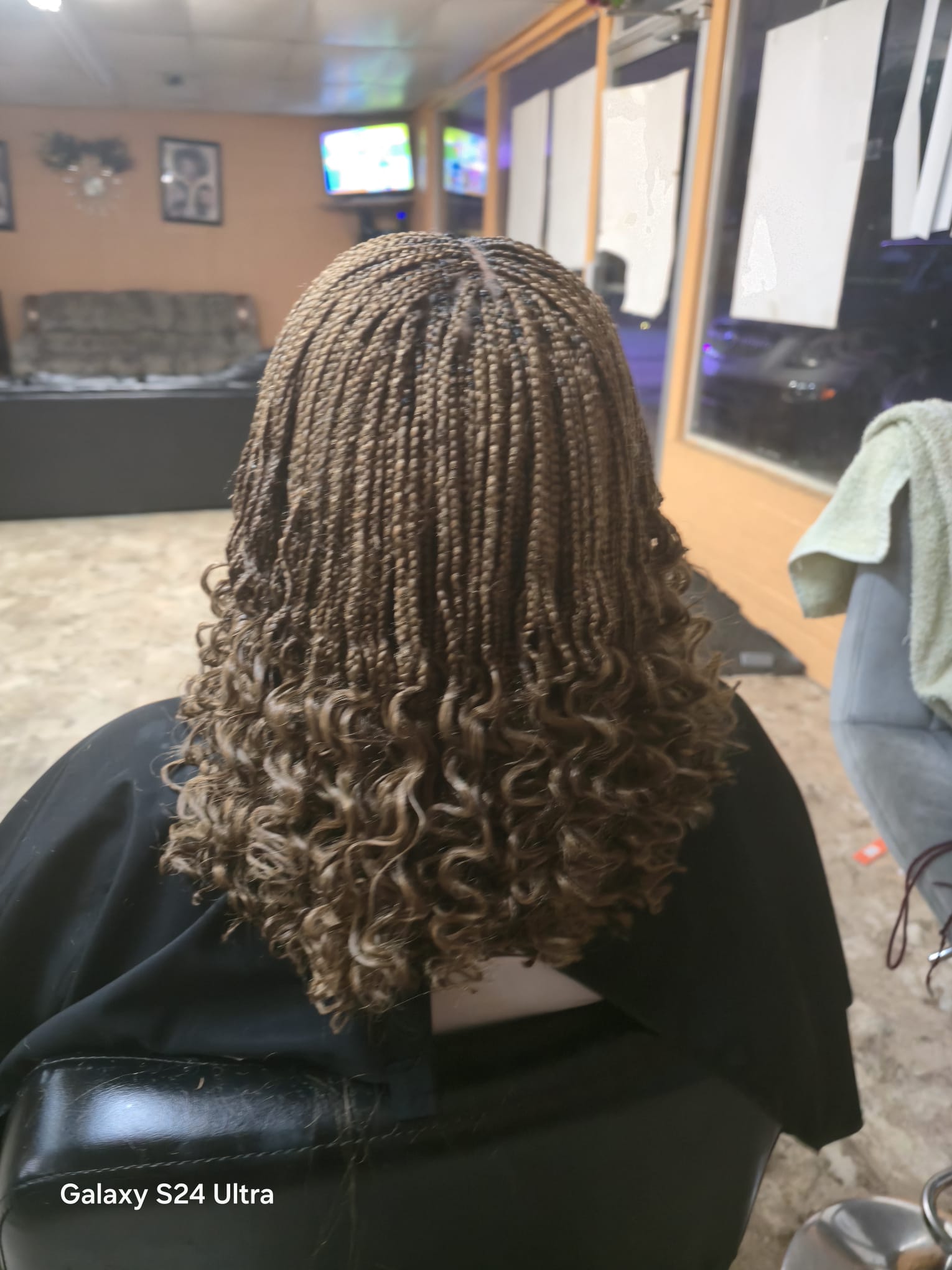 Mama African Hair Braiding photo 3